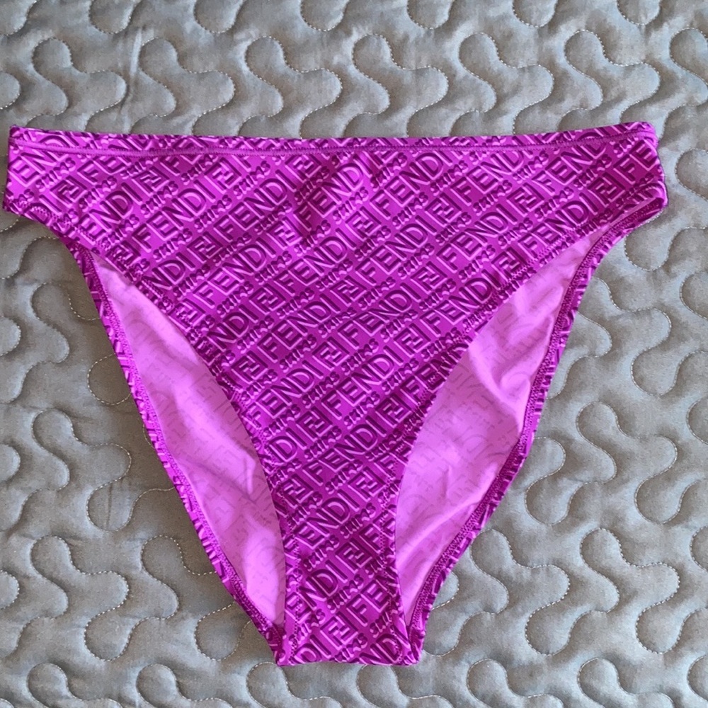 Fendi Purple Intimates Set - Picture 11 of 16